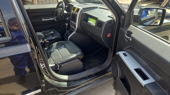 JEEP Patriot 2,4i-4x4 - 15