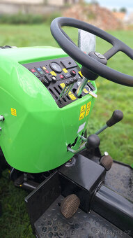 malotraktor WINEA Šálek tříválec - 15