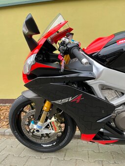 Aprilia RSV4 1000 FACTORY - 15