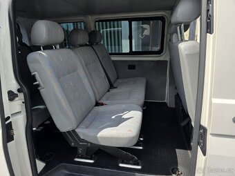 Volkswagen Transporter 2.5 TDI 9 míst TZ - 15