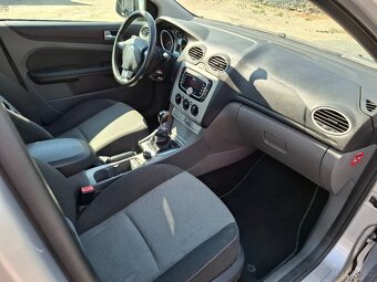 Ford Focus 2 combi 2.0 nafta 100 kw - 15
