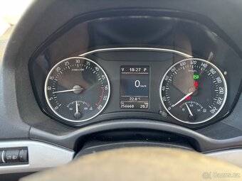 Škoda Octavia 2 2.0 TDI 103kw facelift kombi RS Paket - 15