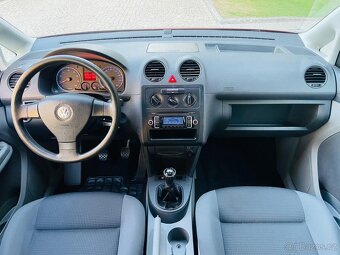 Volkswagen Caddy 1.6i BENZÍN 75KW MANUÁL TAŽNÉ - 15