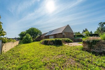 Prodej stavebního pozemku o velikosti 1722 m2 - 15