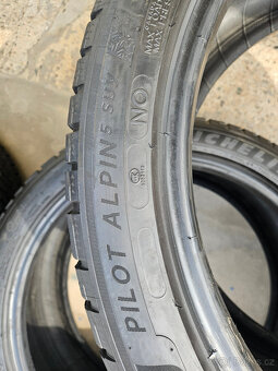 275/40R21 107V XL Pilot Alpin 5 SUV N0 MICHELIN - 15
