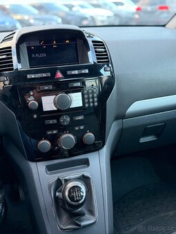 Opel Zafira, 1.7CDI 81KW KUŽE KLIMA 7MIST Ojeté, 11/2008, 28 - 15