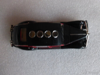 modely aut 1:43 3. - 15