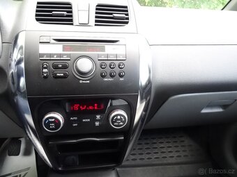 Suzuki SX4, 1.6 VVTi/88KW 4x4 Comfort - 15