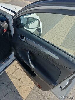 Ford Mondeo MK4 2.0 TDCi Serv.knížka, BA7, Liftback - 15