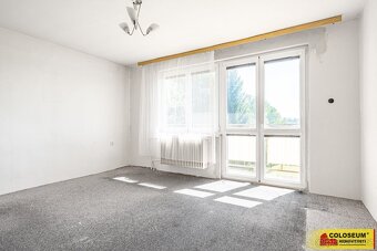 Starý Petřín, RD 4+1, 130 m², garáž, zahrada, kravín – rodin - 15