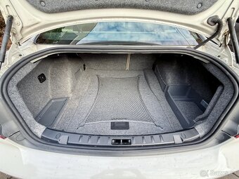 BMW 335i e92: man.,RWD,MPaket,generální servis,DPH,faktury - 15