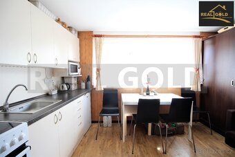 Prodej útulné chaty 40 m², pozemek 689 m², Mohelno, okres Tř - 15