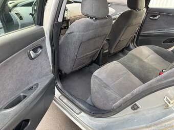 Nissan primera - 15