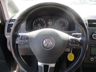 VW TOURAN 1,4CGI 110KW CNG bez koroze 05/2011 - 15