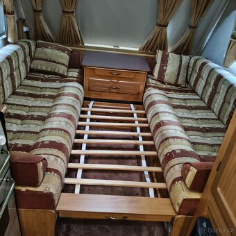 Anglický karavan pro 5 osob - 15