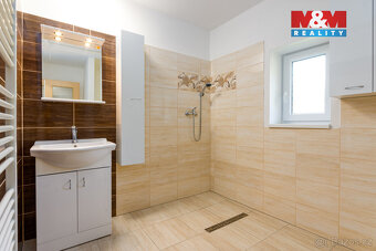 Prodej domu, tři byty, 258 m², Fulnek, ul. Palackého - 15