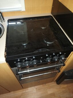 Prodám obytňák Aventura Swift 330, 2006,7místný - 15