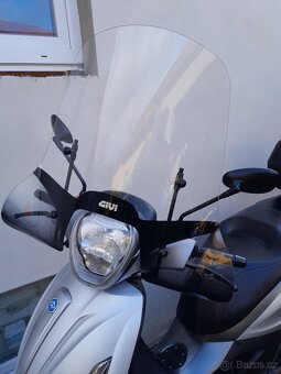 Piaggio Beverly 300 ABS, 2018, pěkný stav, AKCE - 15