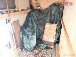 Prodej karavanu s dřevěnou přístavbou, 20 m², Chbany - 15