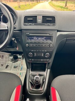 ►ŠKODA YETI 1.4 TSI 90KW MONTE CARLO - XENONY-LED-TAŽNÉ 17" - 15