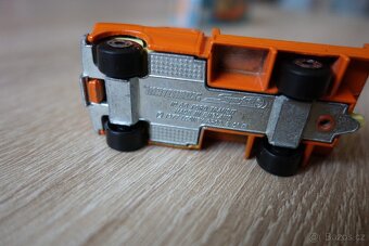 Matchbox Superfast No. 66 Ford Transit Pickup - 15