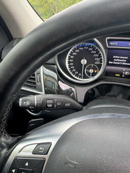 Mercedes Benz Gl 350CDi 7 míst - 15