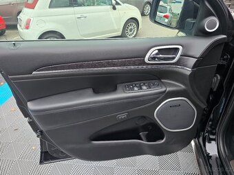 ⭐Jeep Grand Cherokee 3.0CRD/184KW/1.MAJ/ČR/SUMMIT⭐ - 15