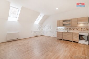 Prodej objektu, 1874 m², Rochov - 15