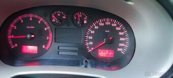 Seat Leon 1.6  77 kw - 15