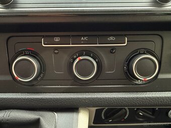 VW T6 2.0tdi 110kw Long, Led, tažné, webasto.. - 15