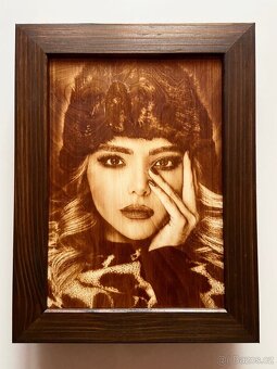 Vypalování fotografií na dřevě, podle vaši fotografií. - 15