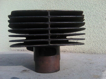 čz 125/175 476/477/486/487-podsedlové plechy,stojan,kryt zap - 15