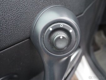 2008 Renault Clio 1.5 dCi 63 kW - 15