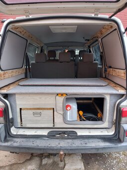 VW T4 Transporter Long 2.5 tdi 75kW 5 mist - 15