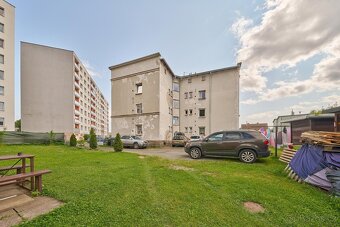 Prodej bytu 2+kk se zahradou v Trutnově - 15