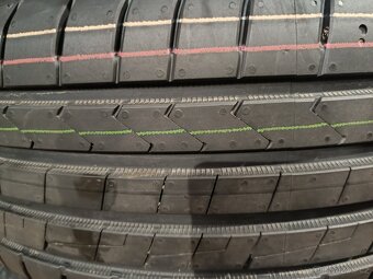 NOVE letni alu 5x112 215/55/17 Superb - 15