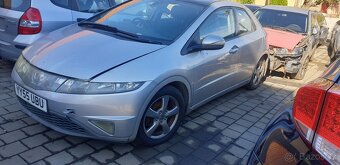 Honda Civic 8g (i pof.) na náhradní díly rv. 2007 ufo - 15