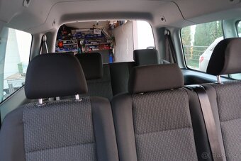 VW CADDY MAXI-7mist-82000km-tažné - 15