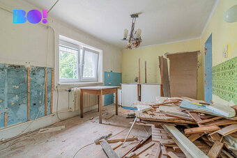 Prodej rodinného domu 100 m², pozemek 437 m²,  ul. Náves, Kr - 15