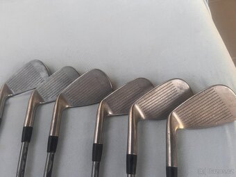 Titliest CB 704 + Taylor Made M2 driver + TM Putter + wedge - 15