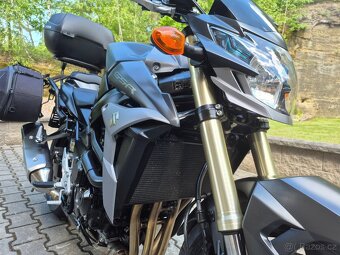 Suzuki GSR 750 - TOP STAV + VÝBAVA - 12 000 KM 123.000,- Kč - 15