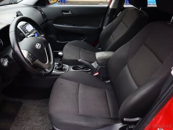 Hyundai i30 1.4 CVVT / 80 kW, 2009, 80 kW, 148 603 km - 15