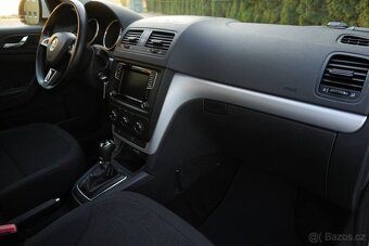 Škoda Yeti 1.2 TSI DSG ELEGANCE OUTDOOR - 15