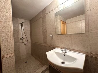 PRODEJ CHATY LOPENÍK - 15