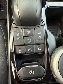 Hyundai IONIQ elektric, 2020, 38kWh, 42 tis. km, plná výbava - 15