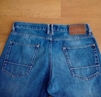 Quiksilver pánské Straight Fit džíny vel. M/32/32 - 15