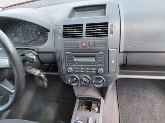 POLO 1.4 16V r.09 175000 km-doloženo, VELMI PĚKNÉ-DOPORUČUJI - 15