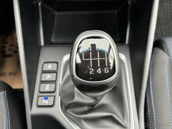 Hyundai Tucson 2.0CRDi 100kW 4x4 ČR 1MAJ NAVI DPH TAŽNÉ - 15
