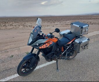 KTM ADVENTURE 1050 TOP STAV - 15