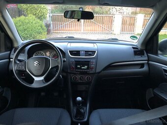 Suzuki Swift 1,3 i 69 KW Club 4x4 Bez koroze. - 15